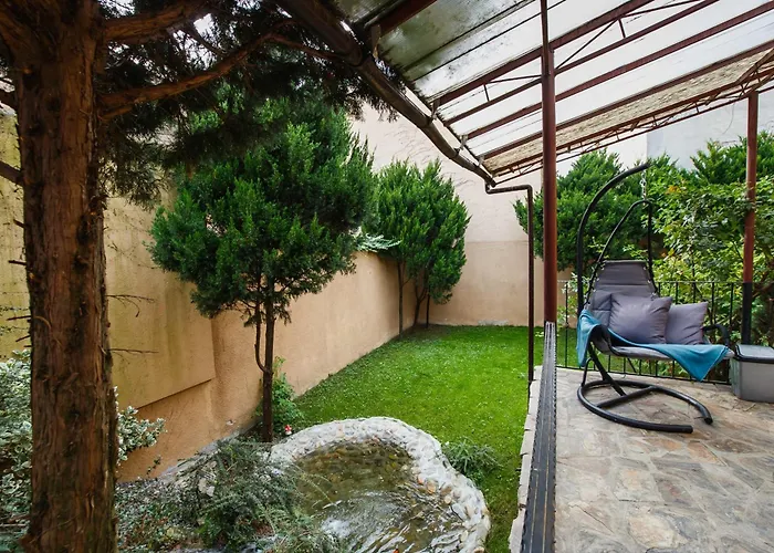 Garden Apartment Ultracentral